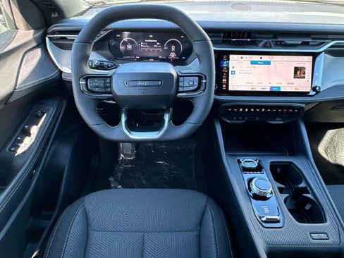 New 2026 Jeep Cherokee Laredo image 20