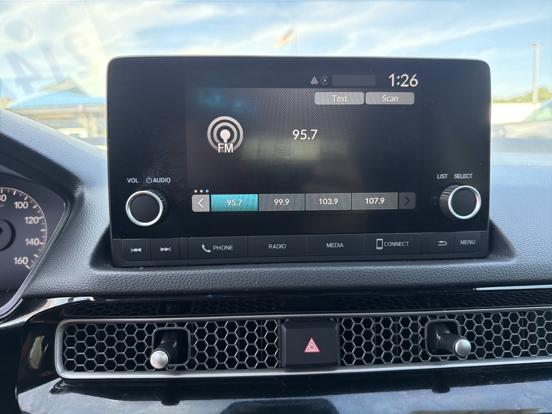 Used 2025 Honda Civic Sport image 4