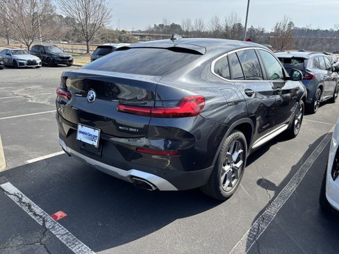 Used 2025 BMW X4 xDrive30i image 10
