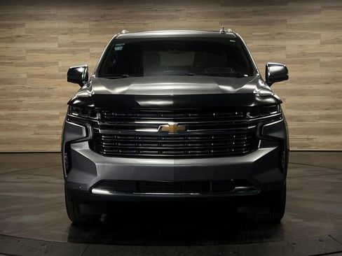 Used 2023 Chevrolet Tahoe Premier w/ Premium Package AWD/4WD image 3