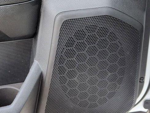 Used 2022 RAM 1500 Classic SLT image 15