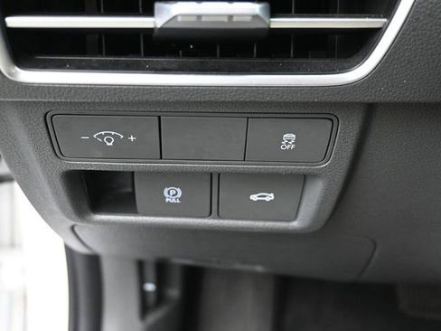 Used 2025 Hyundai Sonata SEL FWD image 18