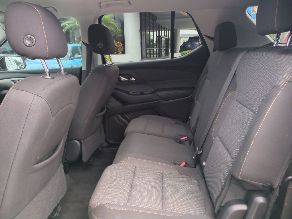 Used 2020 Chevrolet Traverse LS FWD image 16