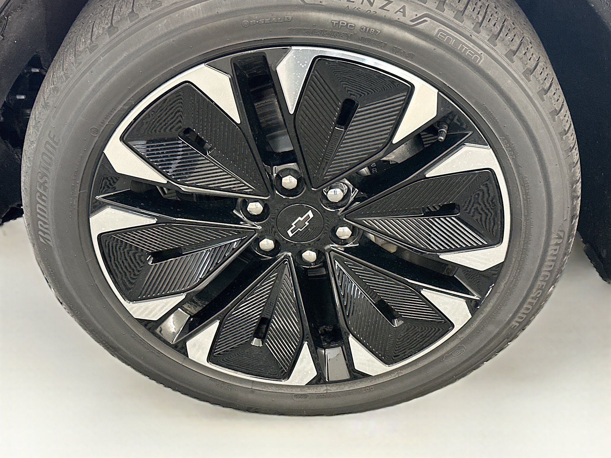 Used 2024 Chevrolet Blazer EV RS AWD/4WD image 36