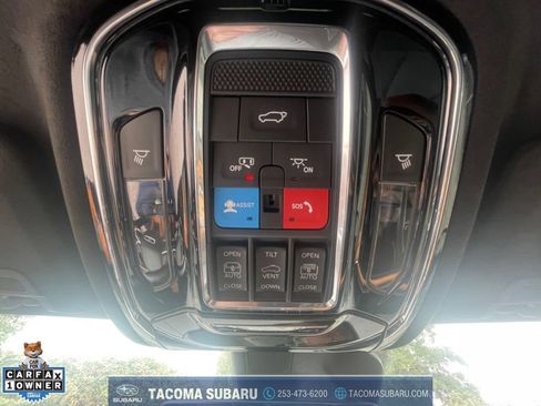 Used 2023 Jeep Grand Cherokee Summit AWD/4WD image 24