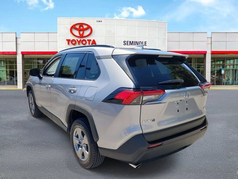 Used 2023 Toyota RAV4 XLE w/ Convenience Package FWD image 5