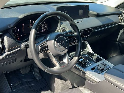 Certified 2025 MAZDA CX-70 Plug-In Hybrid w/ Premium Pkg AWD/4WD image 11