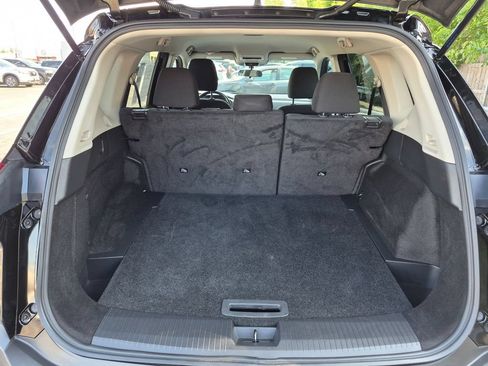 Used 2023 Nissan Rogue S AWD/4WD image 23