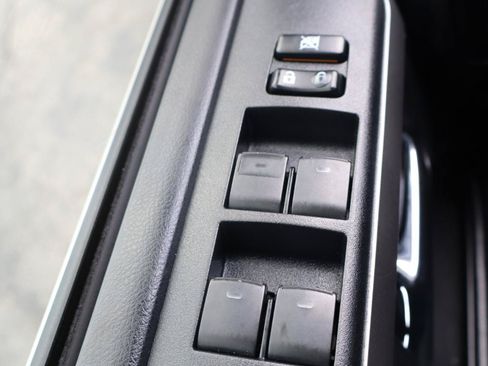 Used 2014 Toyota 4Runner SR5 RWD image 27