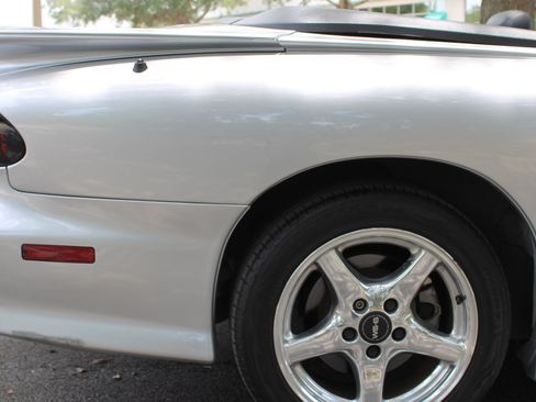 Used 1999 Pontiac Firebird Trans Am RWD image 33