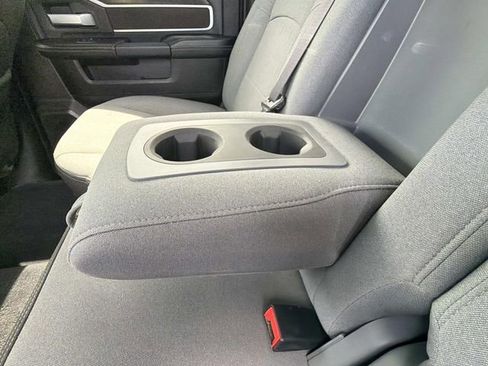 Used 2024 RAM 2500 Big Horn image 25