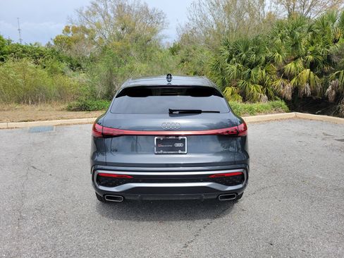 Used 2025 Audi Q5 Premium Plus w/ Premium Plus image 7