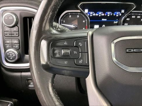 Used 2021 GMC Sierra 2500 Denali w/ Denali Black Diamond Edition AWD/4WD image 23