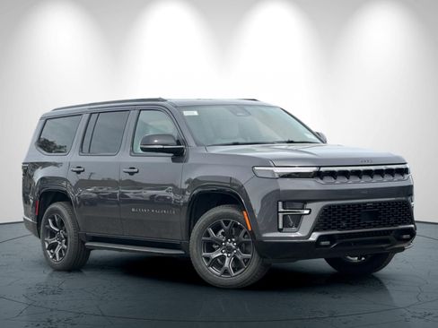 New 2026 Jeep Grand Wagoneer Limited AWD/4WD image 2