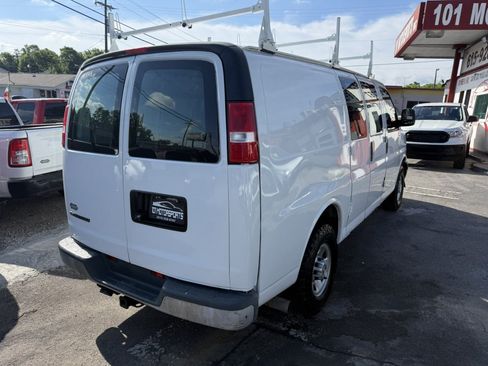 Used 2019 Chevrolet Express 2500 w/ Driver Convenience Package RWD image 7