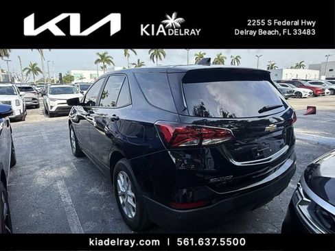 Used 2024 Chevrolet Equinox LS w/ LS Convenience Package FWD image 3