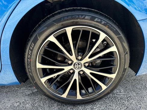 Used 2019 Toyota Camry SE FWD image 43