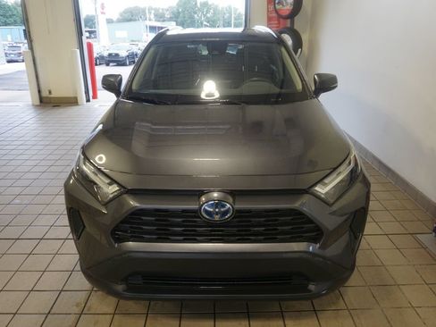 Used 2024 Toyota RAV4 XLE w/ Convenience Package AWD/4WD image 13