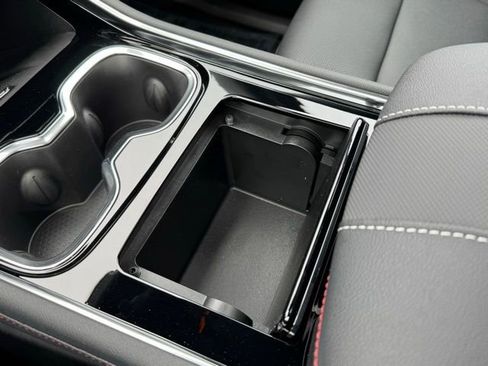 New 2026 Chevrolet Traverse Z71 w/ Driver Confidence Package AWD/4WD image 17