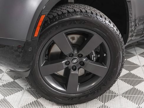 Used 2024 Land Rover Defender 90 Carpathian Edition AWD/4WD image 30