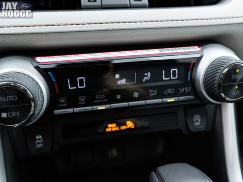 Used 2024 Toyota RAV4 XLE Premium image 34