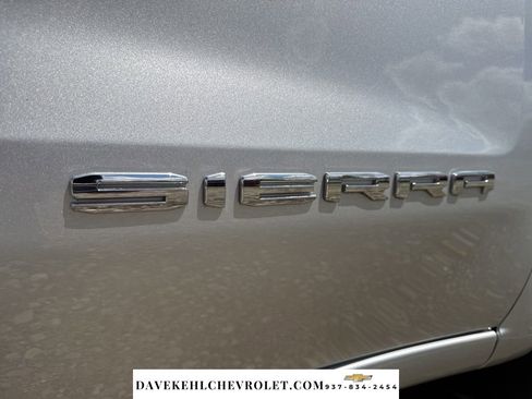 Used 2021 GMC Sierra 1500 SLE image 46