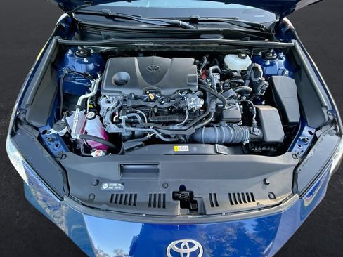 Used 2025 Toyota Camry LE FWD image 30