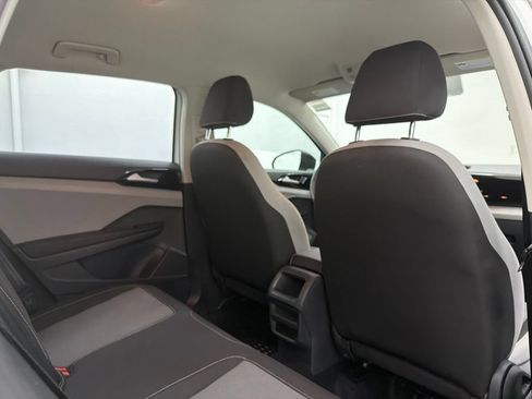 Used 2024 Volkswagen Taos S AWD/4WD image 27