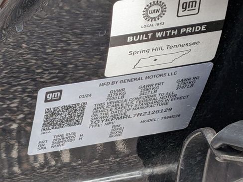 Used 2024 Cadillac Lyriq Tech AWD/4WD image 16