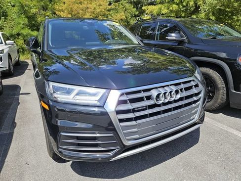 Used 2018 Audi Q5 2.0T Premium Plus w/ Premium Plus Package AWD/4WD image 4