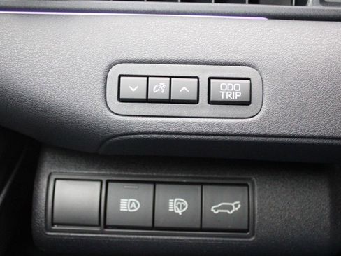 New 2026 Toyota bZ XLE image 25