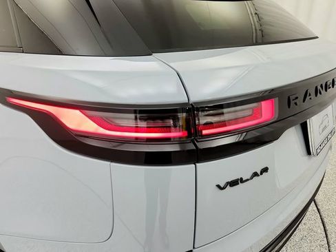 New 2026 Land Rover Range Rover Velar Dynamic SE image 31