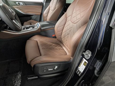 Certified 2024 BMW X5 xDrive40i w/ M Sport Package image 21