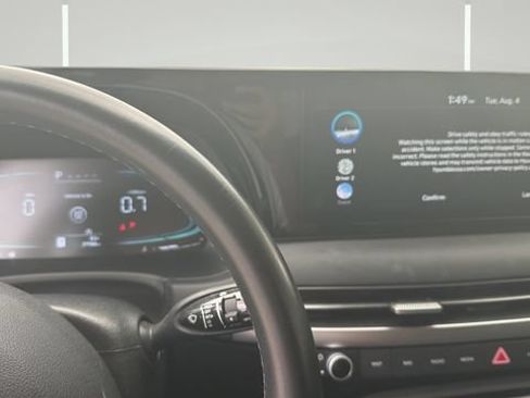 Used 2025 Hyundai Palisade SEL AWD/4WD image 7