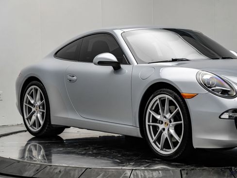 Used 2015 Porsche 911 Carrera image 22