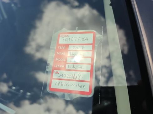 Used 2018 Honda Fit LX image 7