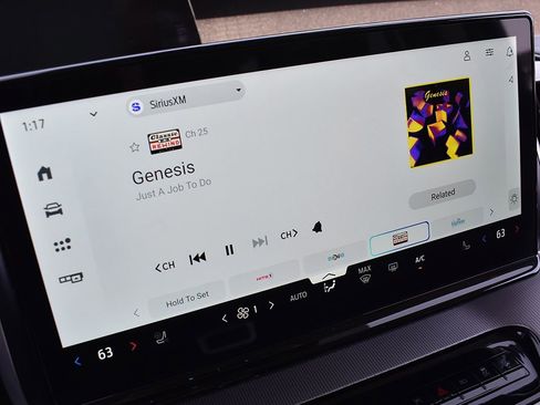 Certified 2025 Ford Expedition Active AWD/4WD image 22