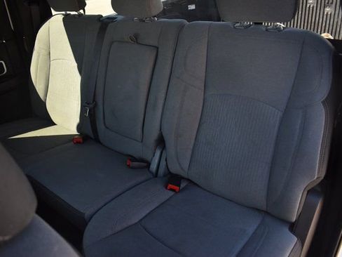 Used 2024 RAM 2500 Big Horn image 21