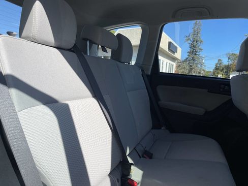 Used 2015 Subaru Forester 2.5i w/ Alloy Wheel Package image 24