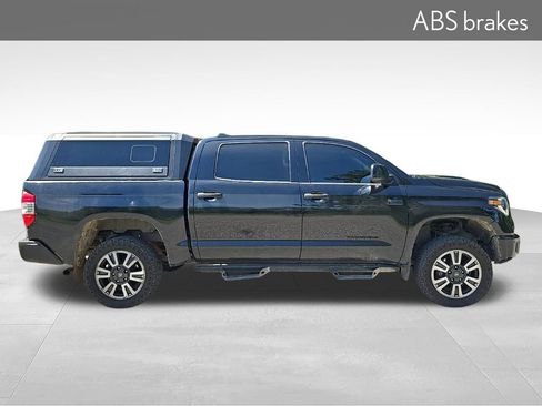 Used 2020 Toyota Tundra SR5 AWD/4WD image 12