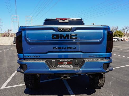 New 2026 GMC Sierra 2500 Denali w/ Denali Reserve Package image 14