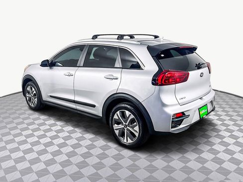 Used 2020 Kia Niro EX Premium image 7