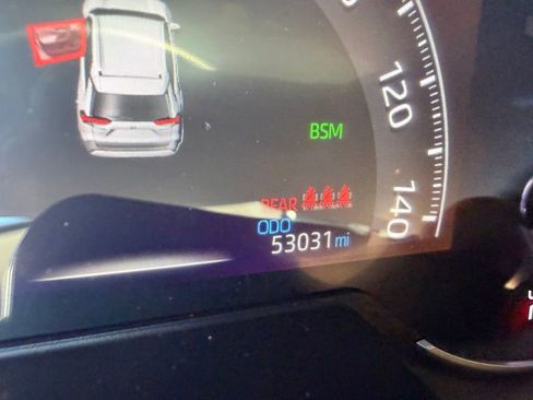Used 2024 Toyota RAV4 XLE FWD image 27