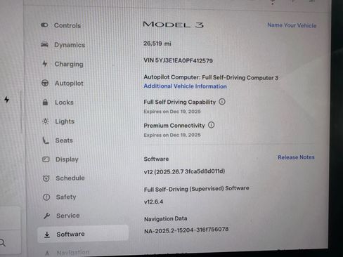 Used 2023 Tesla Model 3 Standard Range image 16