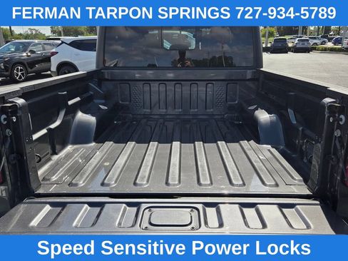 Used 2021 Jeep Gladiator Sport AWD/4WD image 10