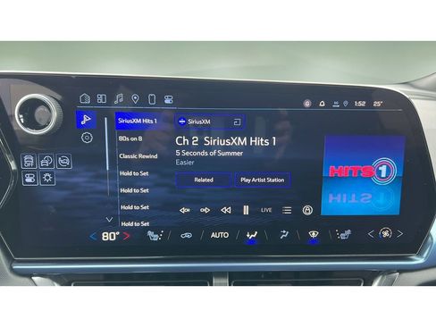 Certified 2025 Chevrolet Equinox EV LT image 18