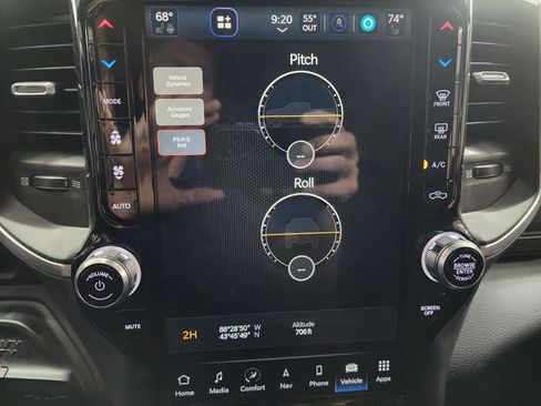 Used 2022 RAM 2500 Big Horn w/ Level C Equiment Group image 66