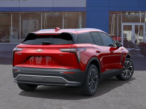 New 2026 Chevrolet Blazer EV LT image 4