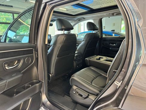 Used 2023 Honda Pilot Elite image 22