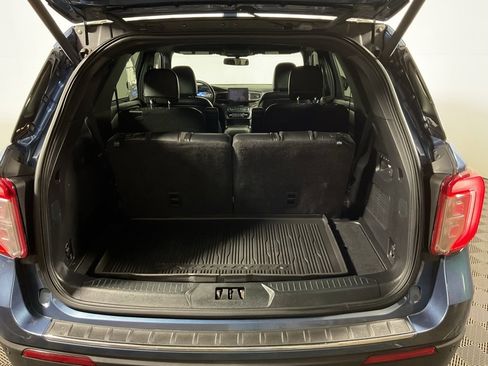 Used 2020 Ford Explorer Limited w/ Class III Trailer Tow Package image 15